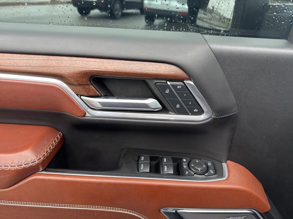 Used 2024 GMC Sierra 3500 Denali Ultimate image 19