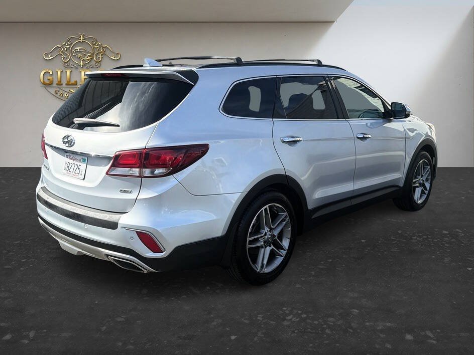 Used 2018 Hyundai Santa Fe FWD w/ Cargo Package image 17