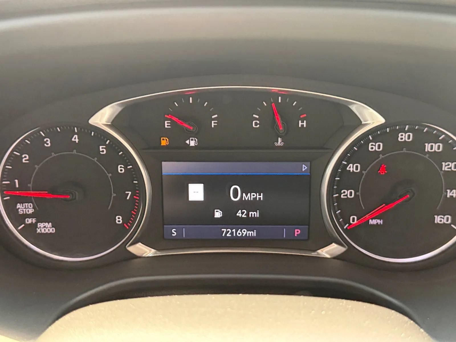 Used 2021 GMC Acadia SLT w/ LPO, Floor Liner Package FWD image 22