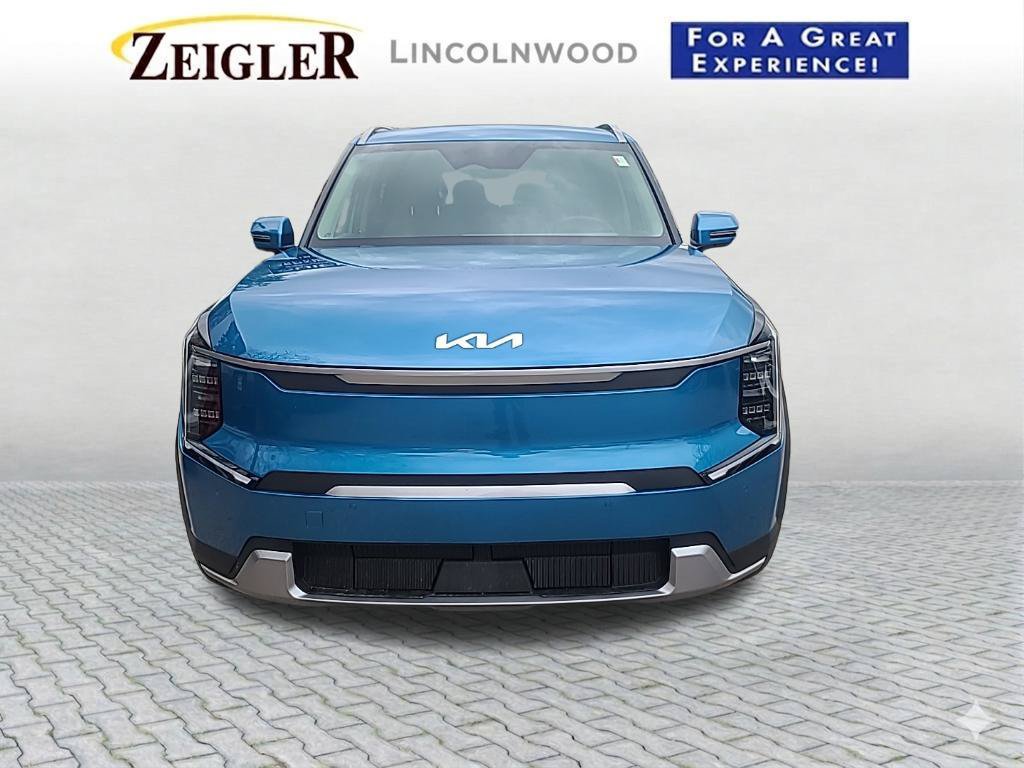 Used 2024 Kia EV9 Wind AWD/4WD image 2