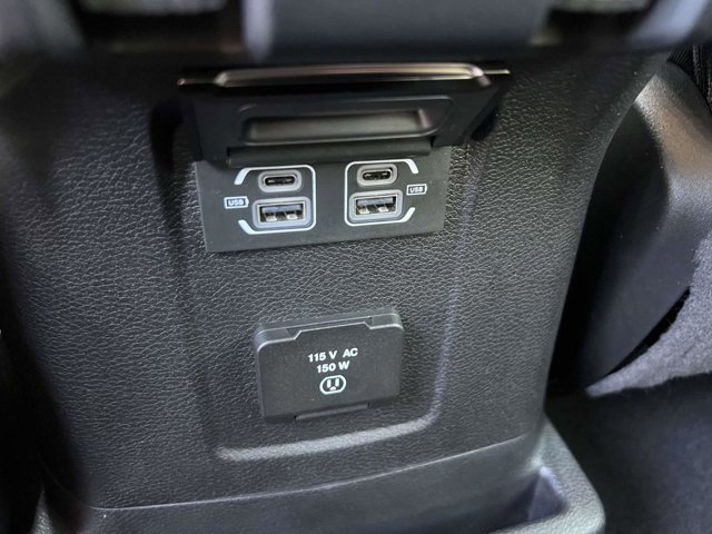 Certified 2021 Jeep Wrangler Unlimited Sahara AWD/4WD image 10