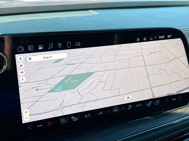 New 2025 Chevrolet Suburban Premier image 14