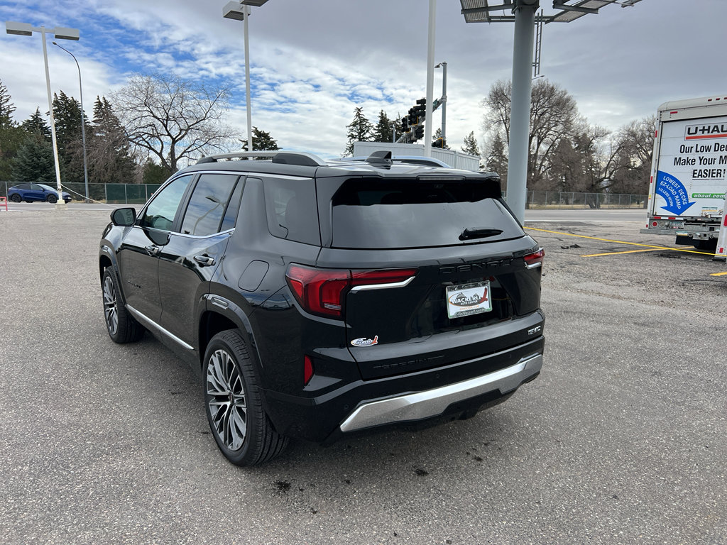 New 2026 GMC Terrain Denali w/ LPO, Black Badging Package image 3