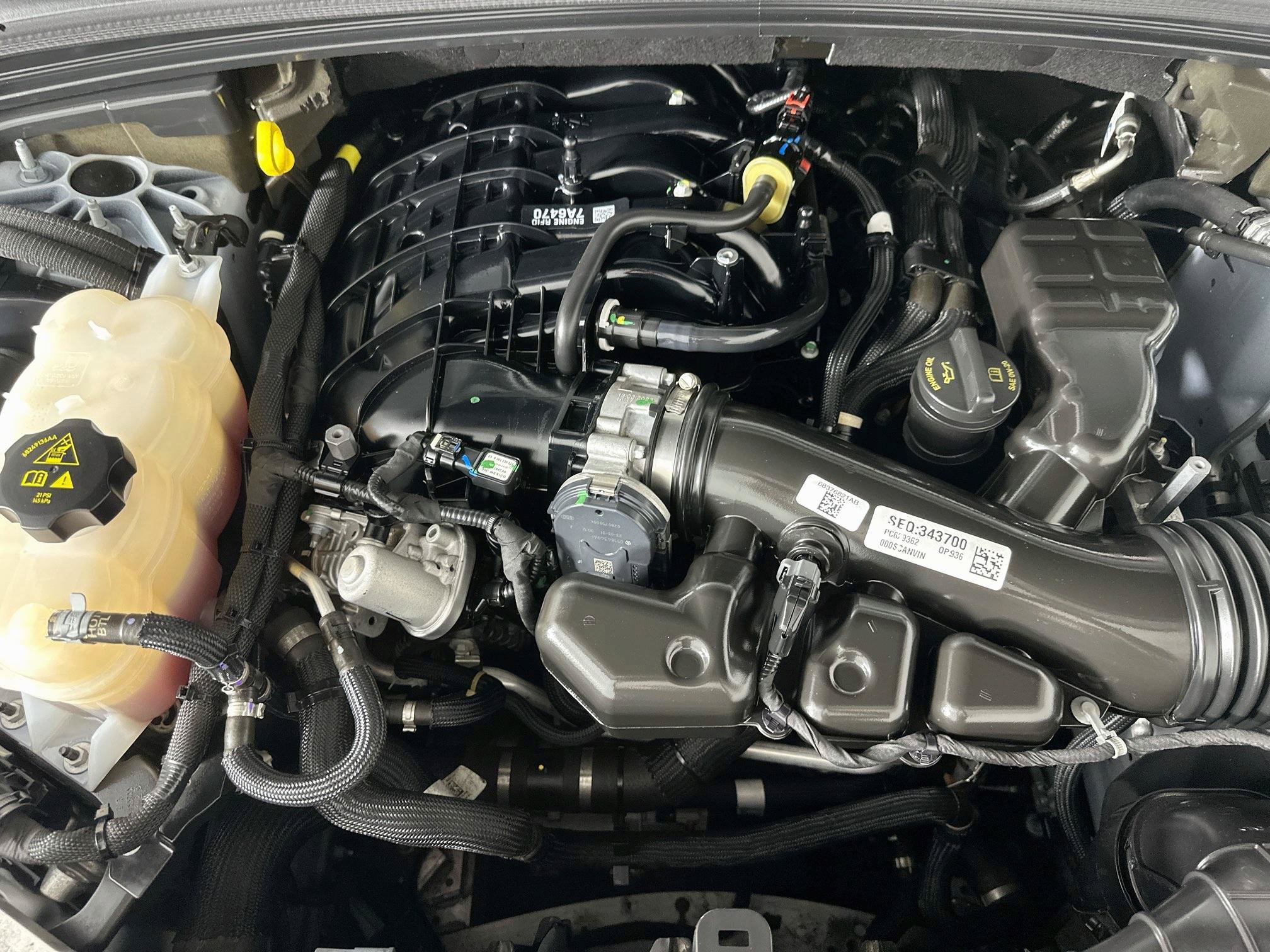 Used 2023 Jeep Grand Cherokee Altitude RWD image 32