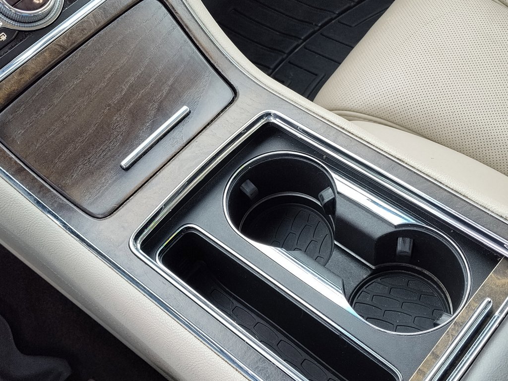 Used 2017 Lincoln Continental Reserve w/ Climate Package image 14