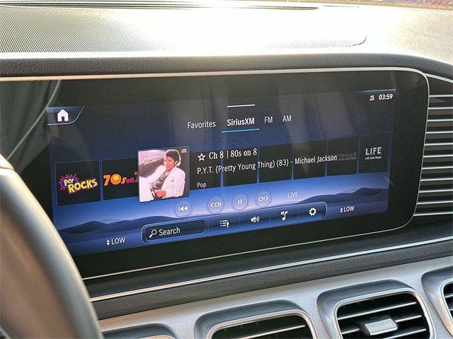 Used 2024 Mercedes-Benz GLE 450e 4MATIC image 12