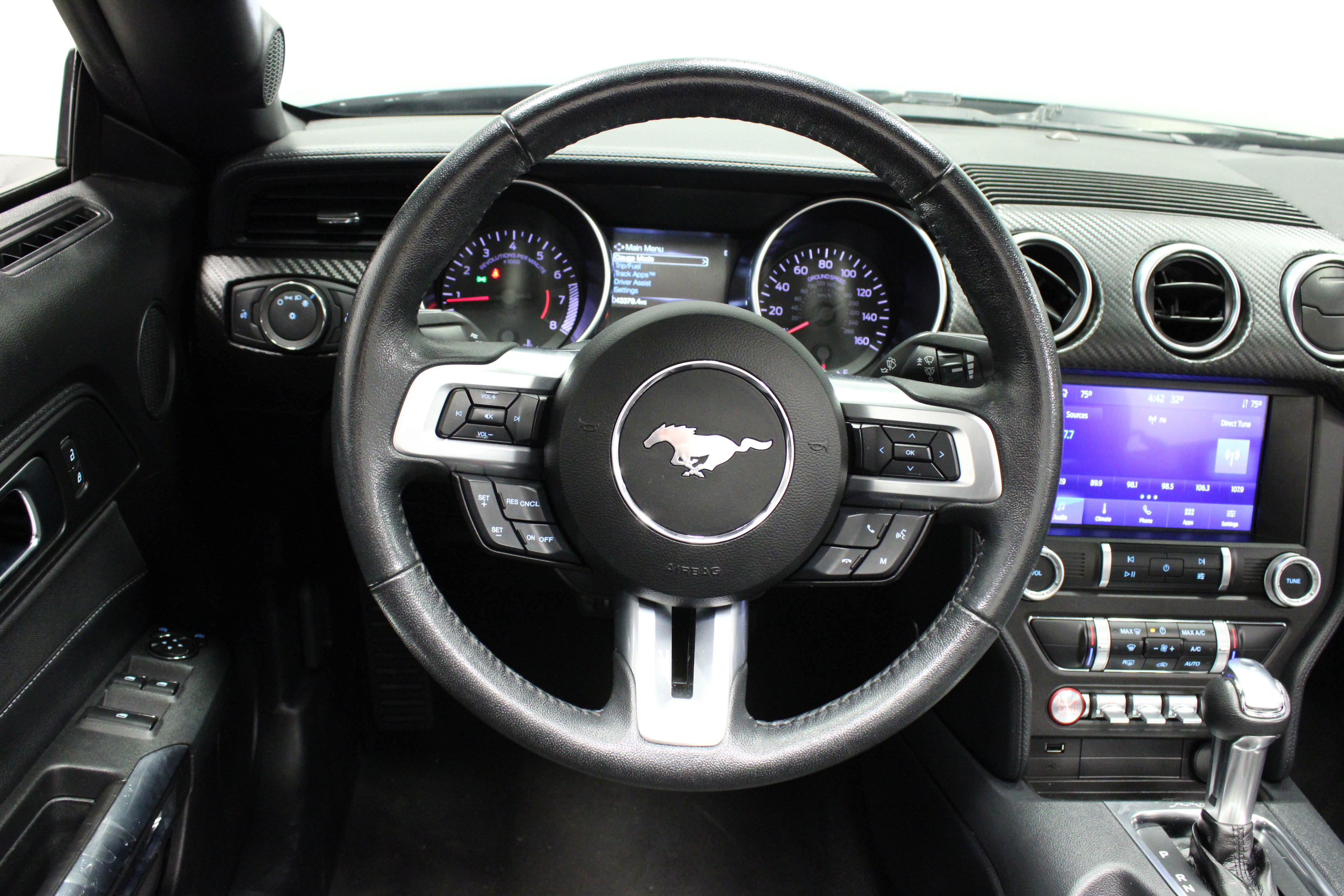 Used 2022 Ford Mustang Convertible w/ Equipment Group 101A image 27