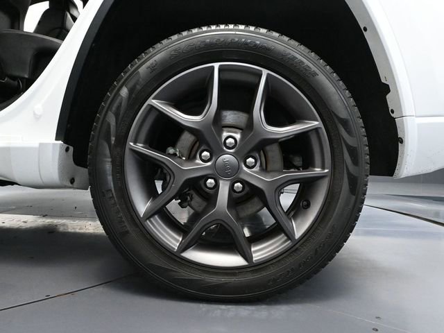 Used 2021 Jeep Grand Cherokee Limited w/ Quick Order Package 28K 80th image 16