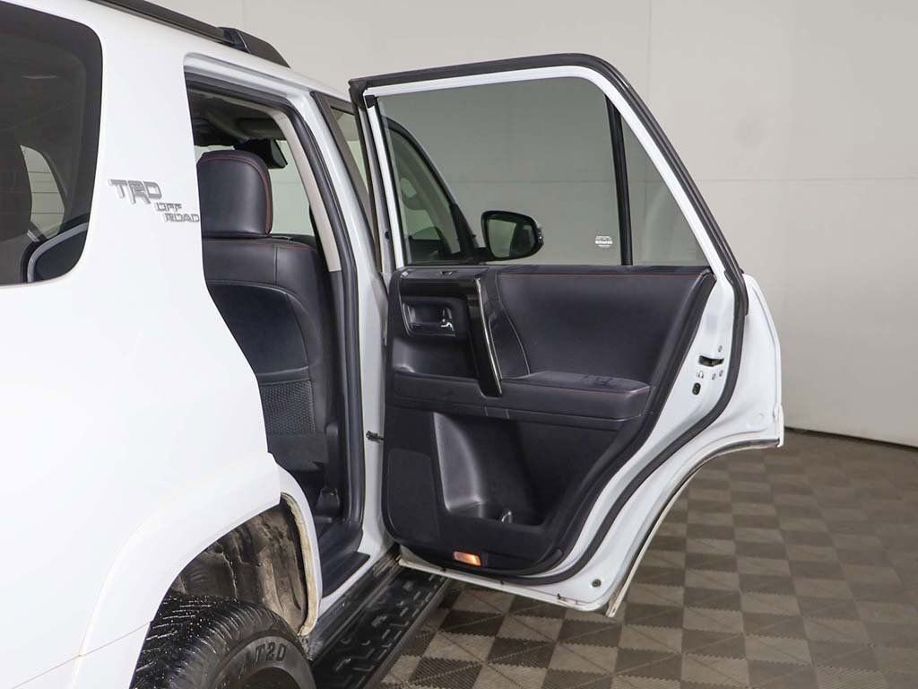 Used 2024 Toyota 4Runner TRD Off-Road Premium image 23