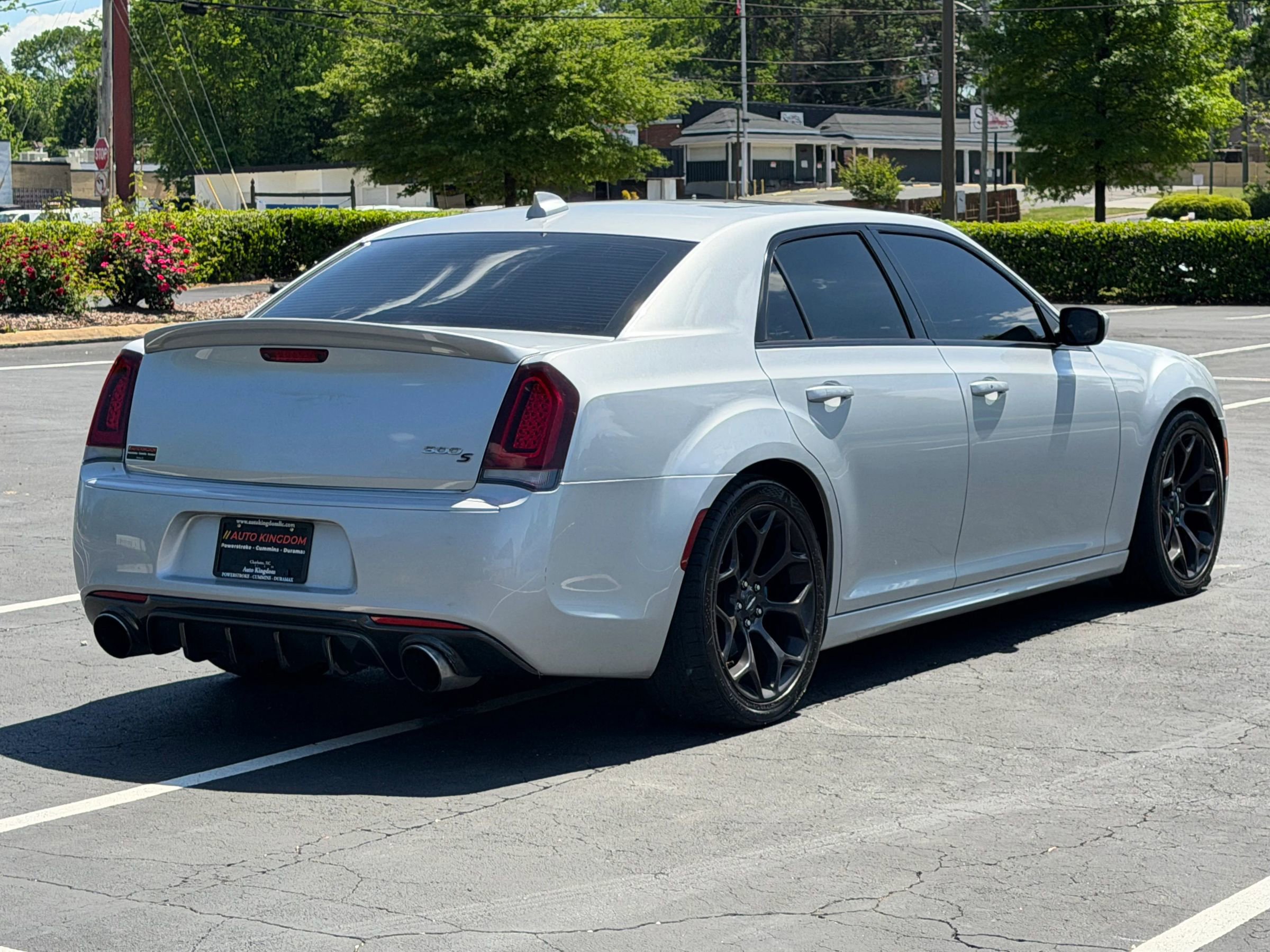 Used 2020 Chrysler 300 S image 6
