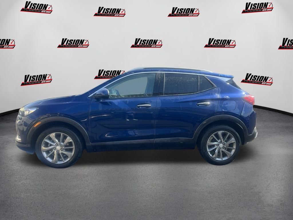 Used 2023 Buick Encore GX Essence w/ Experience Buick Package FWD image 3