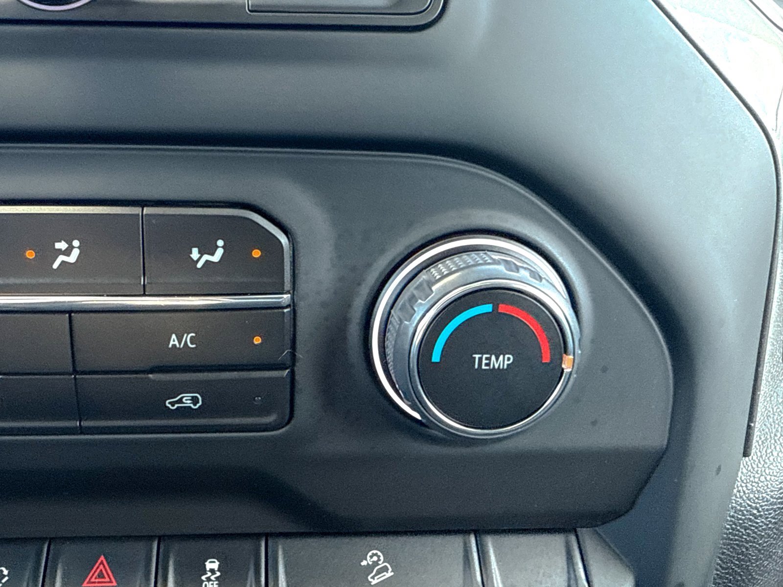 Certified 2024 Chevrolet Silverado 1500 Custom Trail Boss w/ LPO, Dark Essentials Package image 31