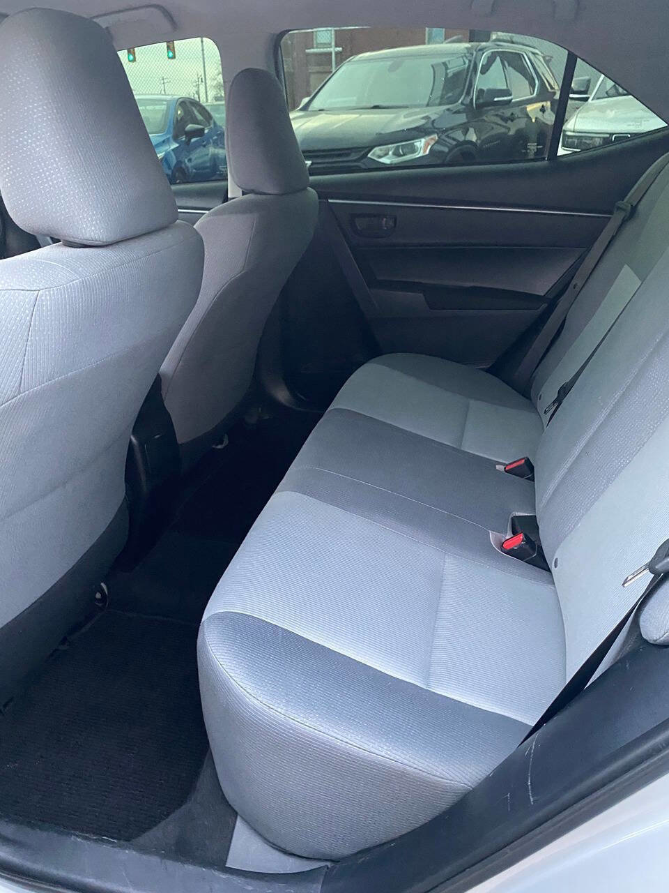 Used 2014 Toyota Corolla L FWD image 33