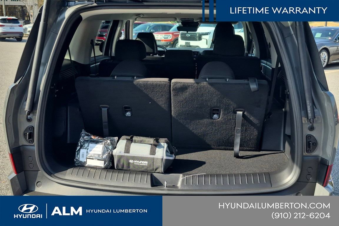 New 2026 Hyundai Santa Fe SE image 9