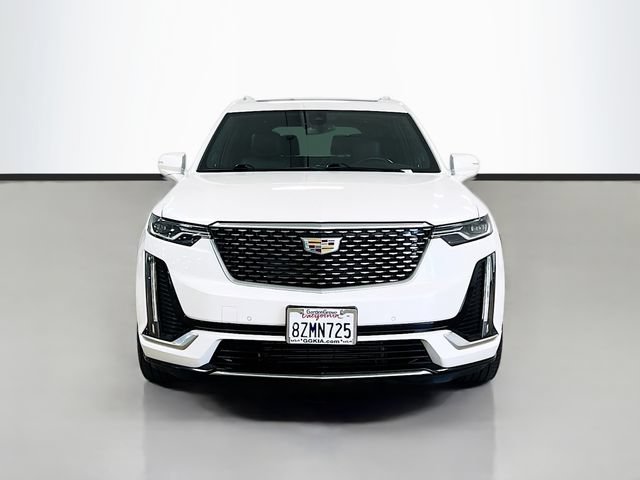 Used 2022 Cadillac XT6 Premium Luxury FWD image 2