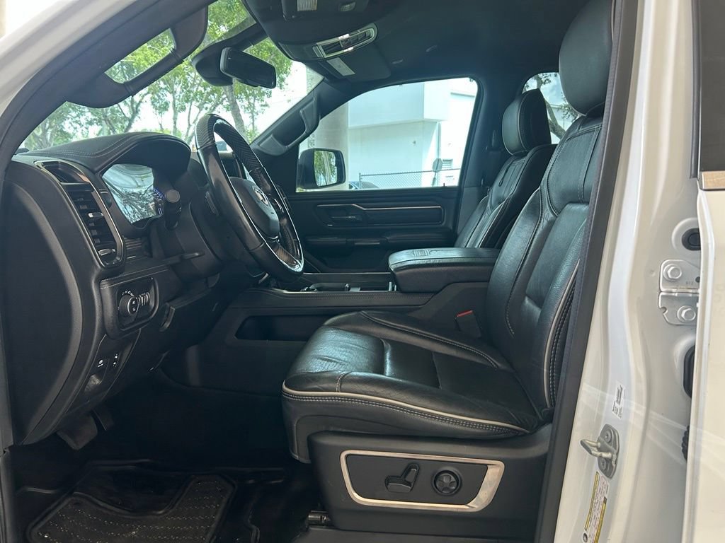 Used 2020 RAM 1500 Limited w/ Body Color Bumper Group RWD image 6