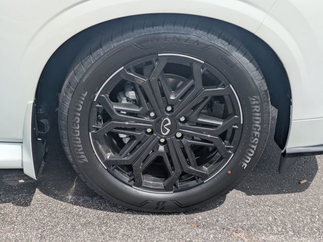 New 2026 INFINITI QX80 4WD w/ Sport Exterior Package image 11