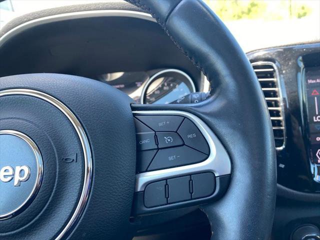 Certified 2018 Jeep Compass Limited w/ Safe & Security Group AWD/4WD image 10