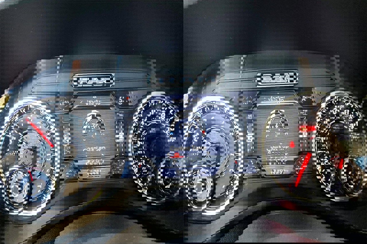 Used 2019 RAM 1500 Laramie w/ Sport Appearance Package image 18