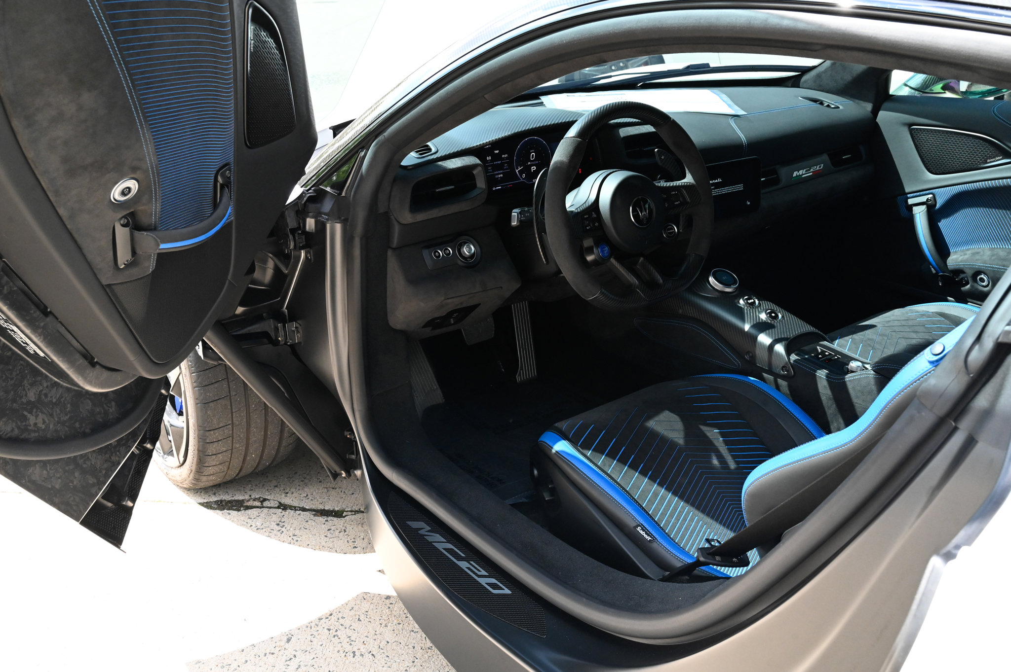 Used 2023 Maserati MC20 Coupe RWD image 20
