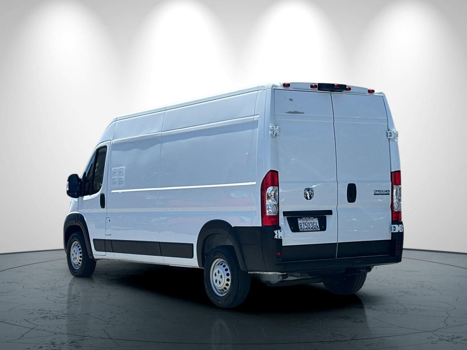 Used 2026 RAM ProMaster 2500 w/ Convenience Group FWD image 6