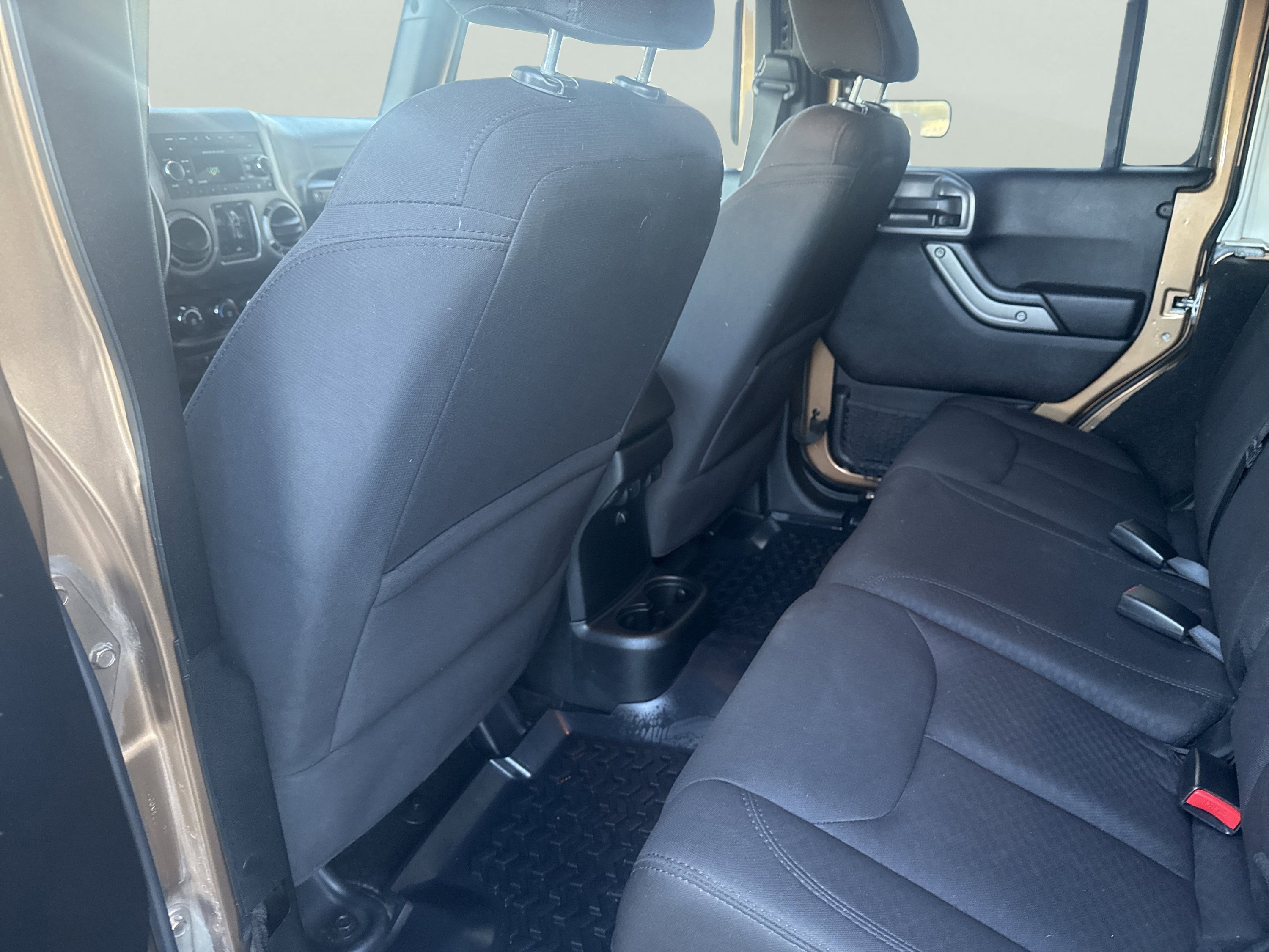 Used 2015 Jeep Wrangler Unlimited Sport w/ Quick Order Package 24S image 11