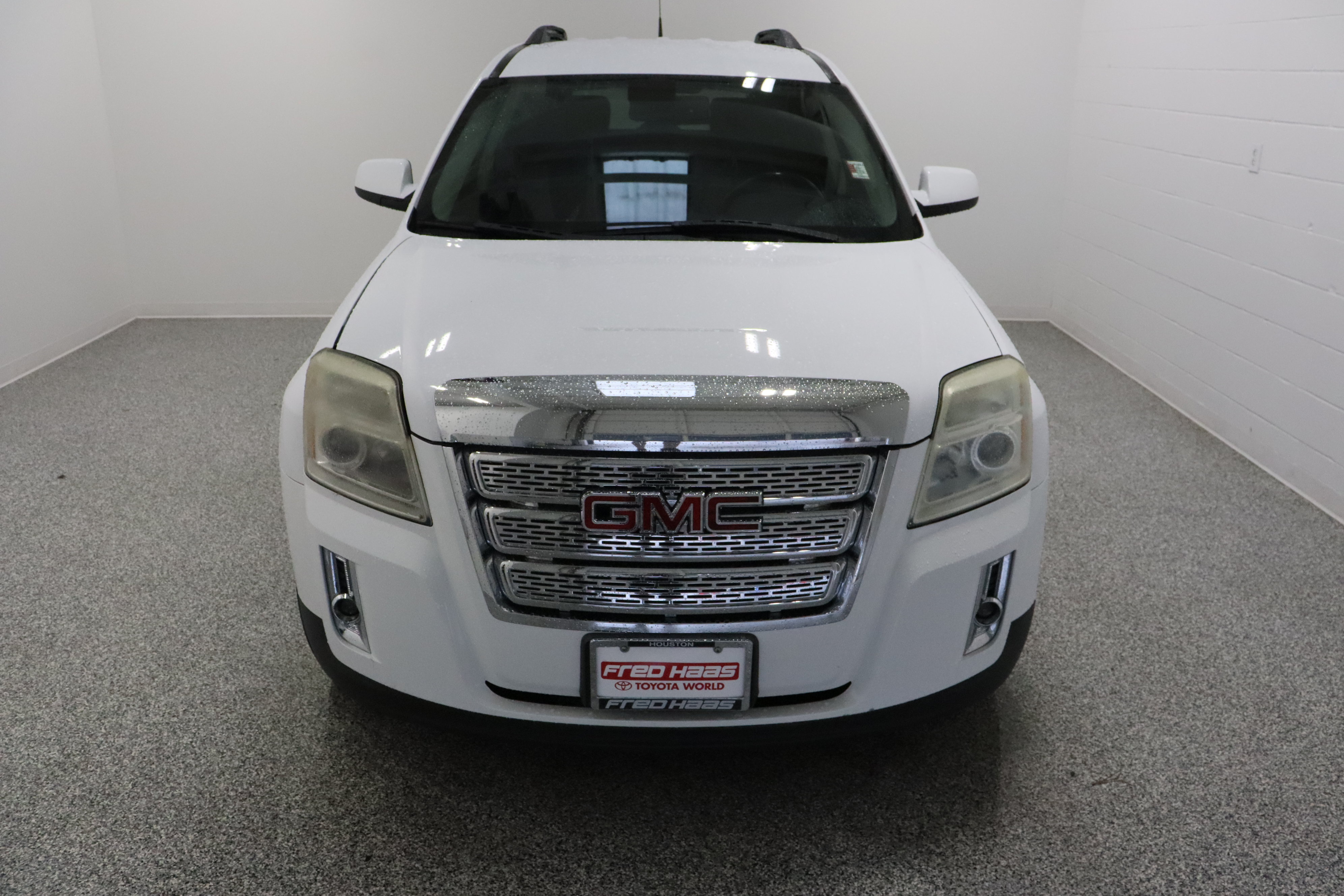 Used 2011 GMC Terrain SLE AWD/4WD image 3