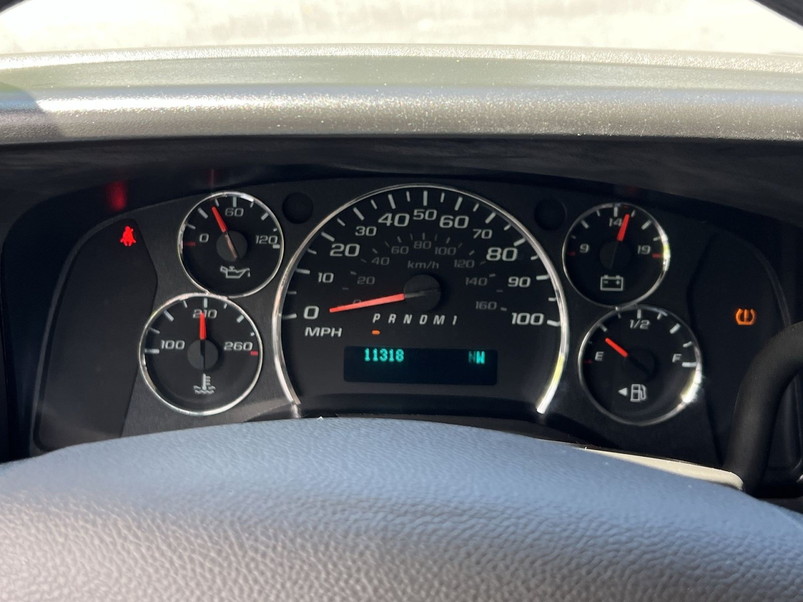 Used 2025 Chevrolet Express 3500 LT w/ LT Preferred Equipment Group RWD image 22