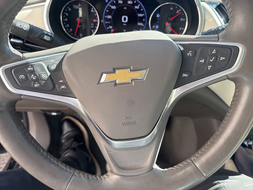 Used 2022 Chevrolet Malibu Premier FWD image 7