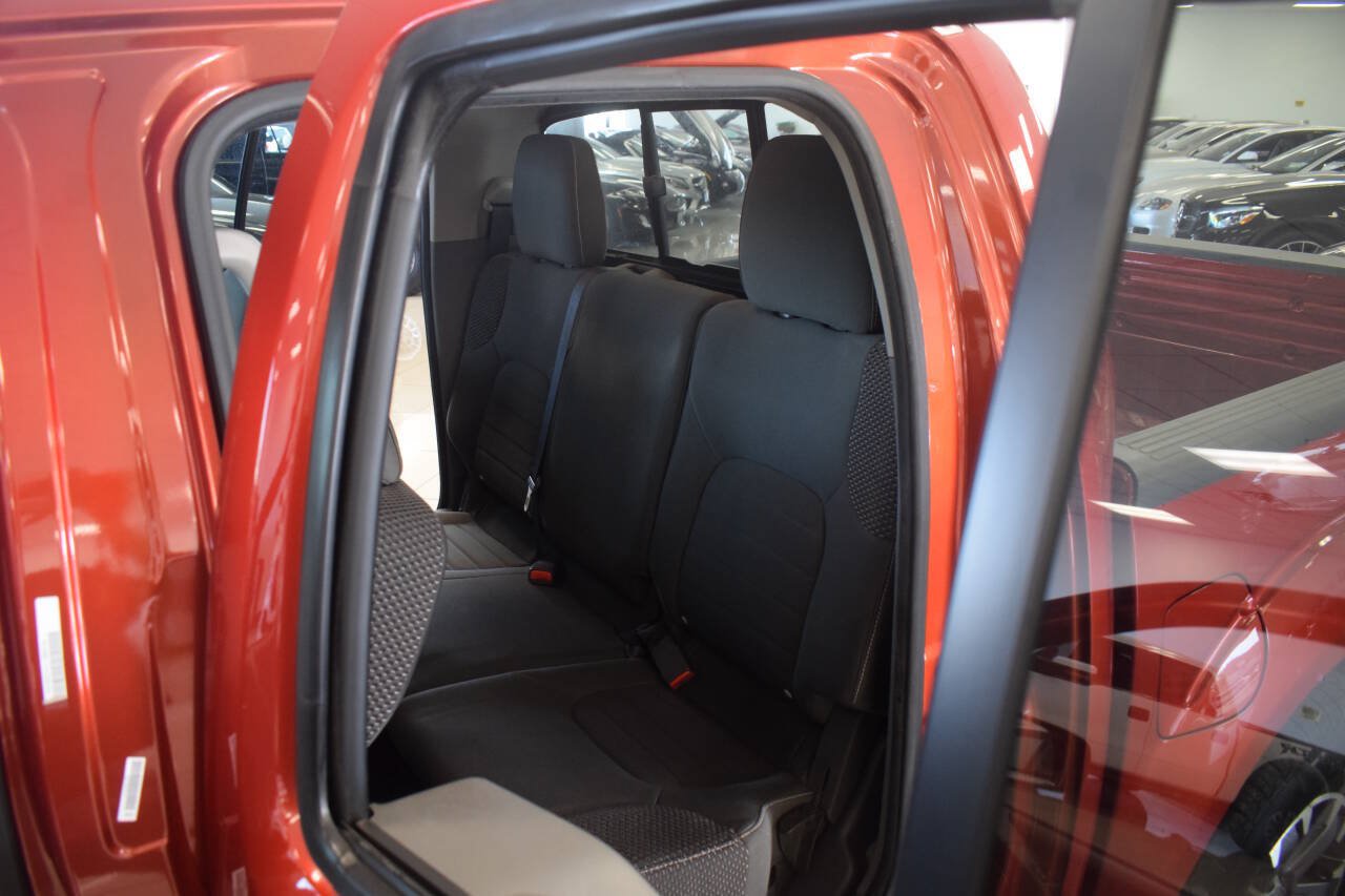 Used 2015 Nissan Frontier Desert Runner RWD image 65