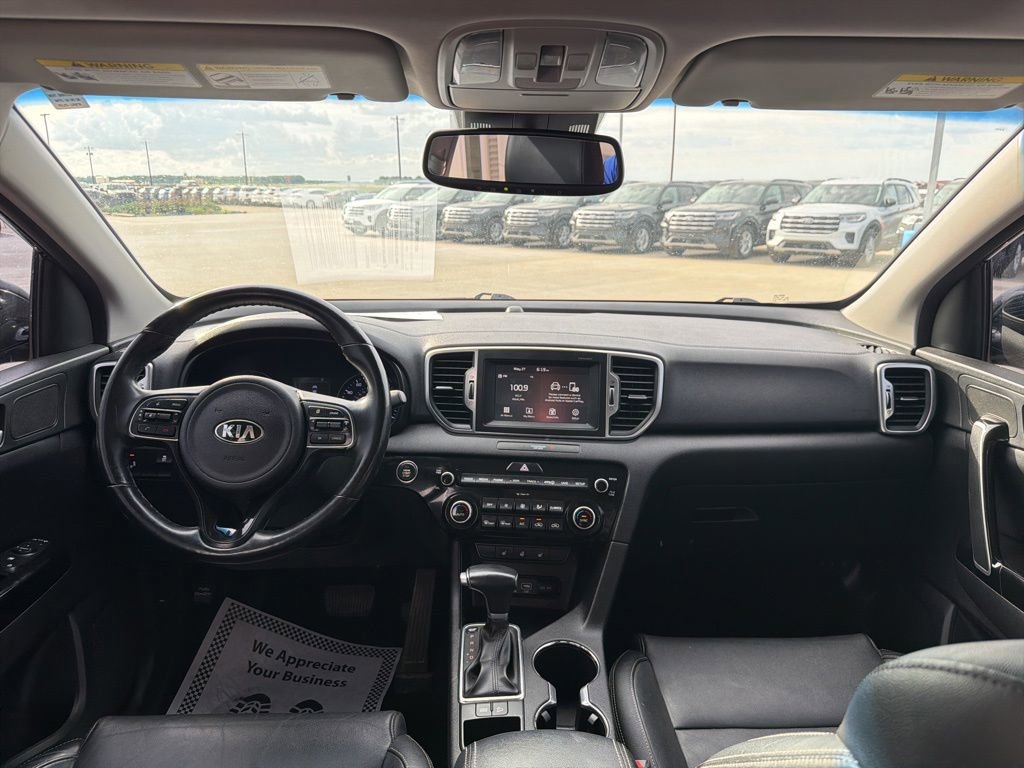 Used 2018 Kia Sportage EX w/ EX Premium Package FWD image 16