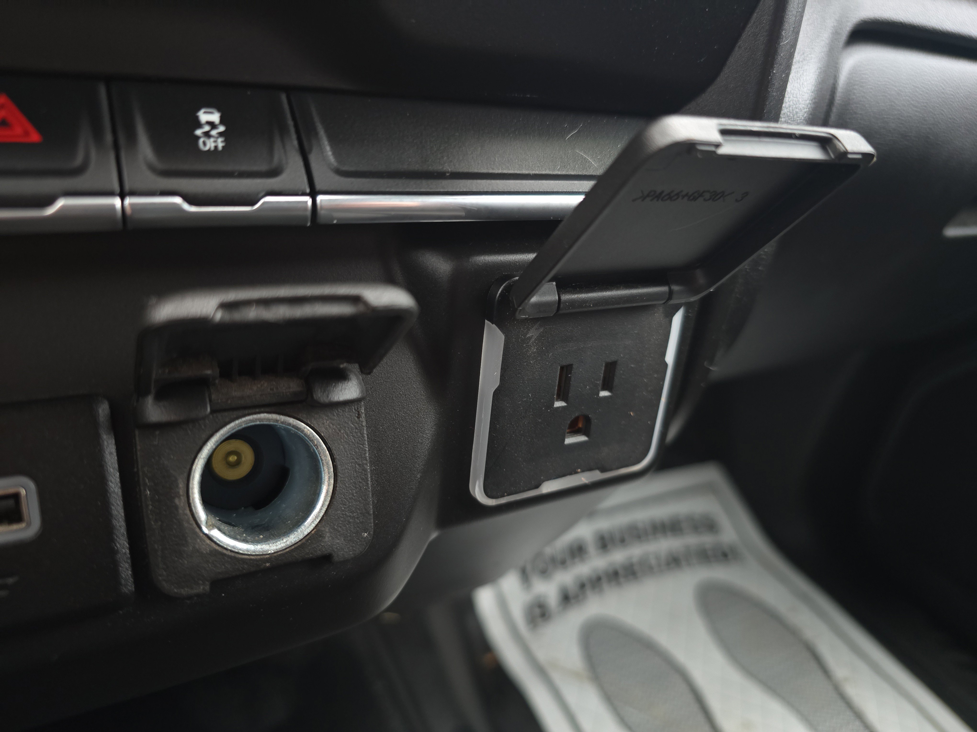 Used 2024 Chevrolet Silverado 3500 W/T image 30