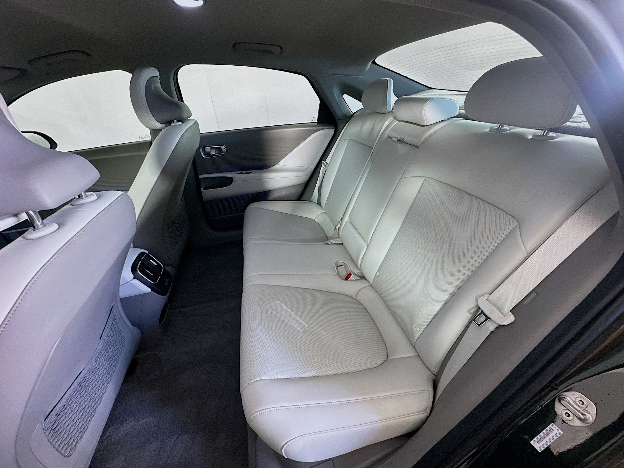 Used 2023 Hyundai Ioniq 6 SEL w/ Cargo Package image 26