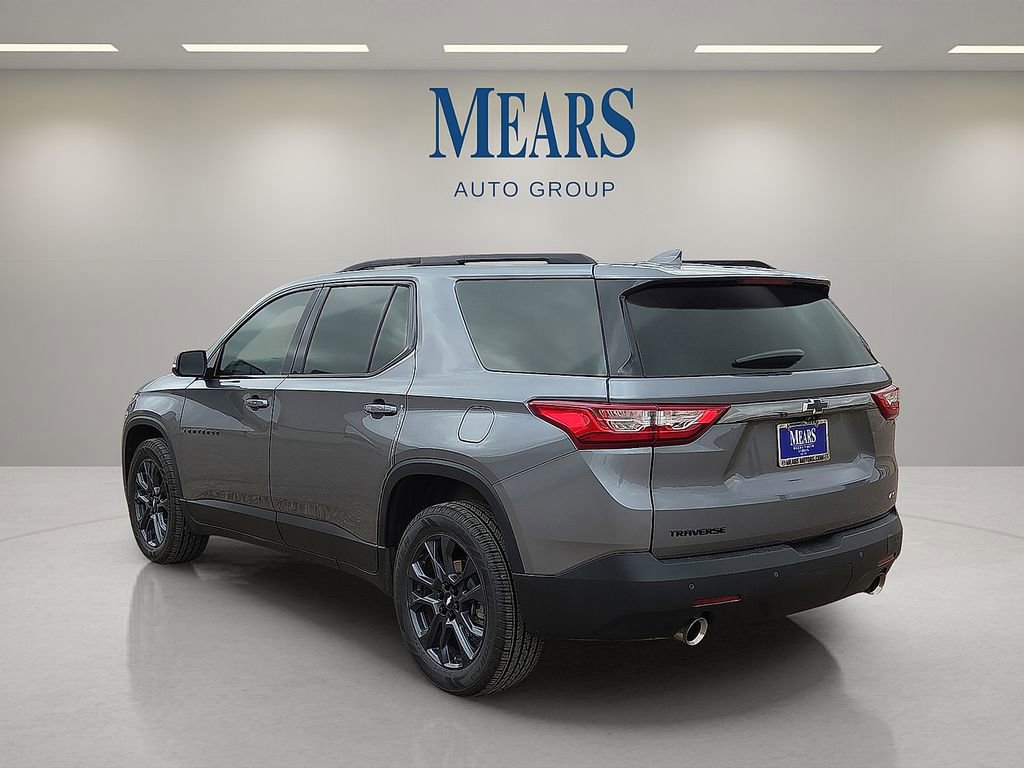 Used 2021 Chevrolet Traverse RS image 3