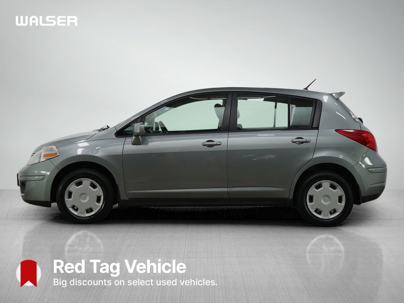 Used 2009 Nissan Versa 1.8 S w/ PWR Pkg FWD image 2