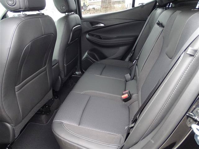 Used 2023 Buick Encore GX Select w/ Sport Touring Package FWD image 8