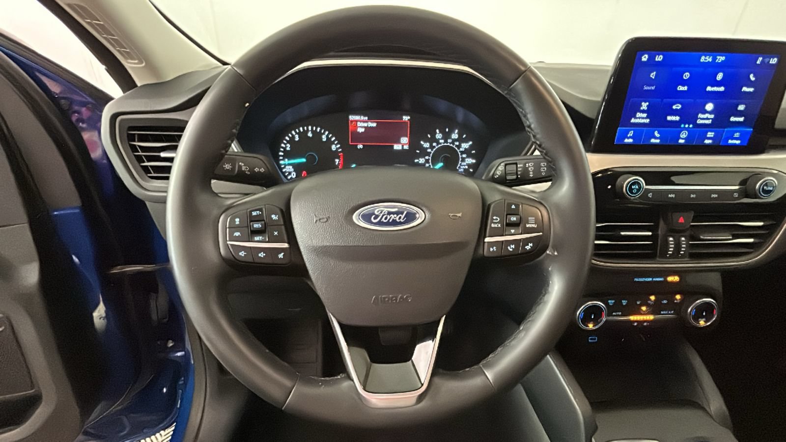 Used 2022 Ford Escape SE w/ Convenience Package FWD image 15