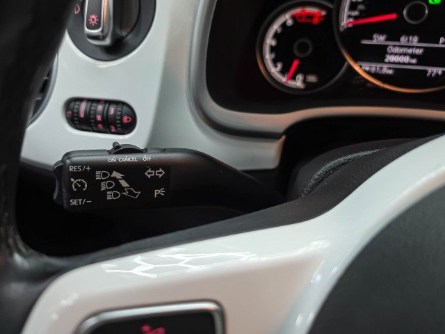 Used 2019 Volkswagen Beetle 2.0T FWD image 20