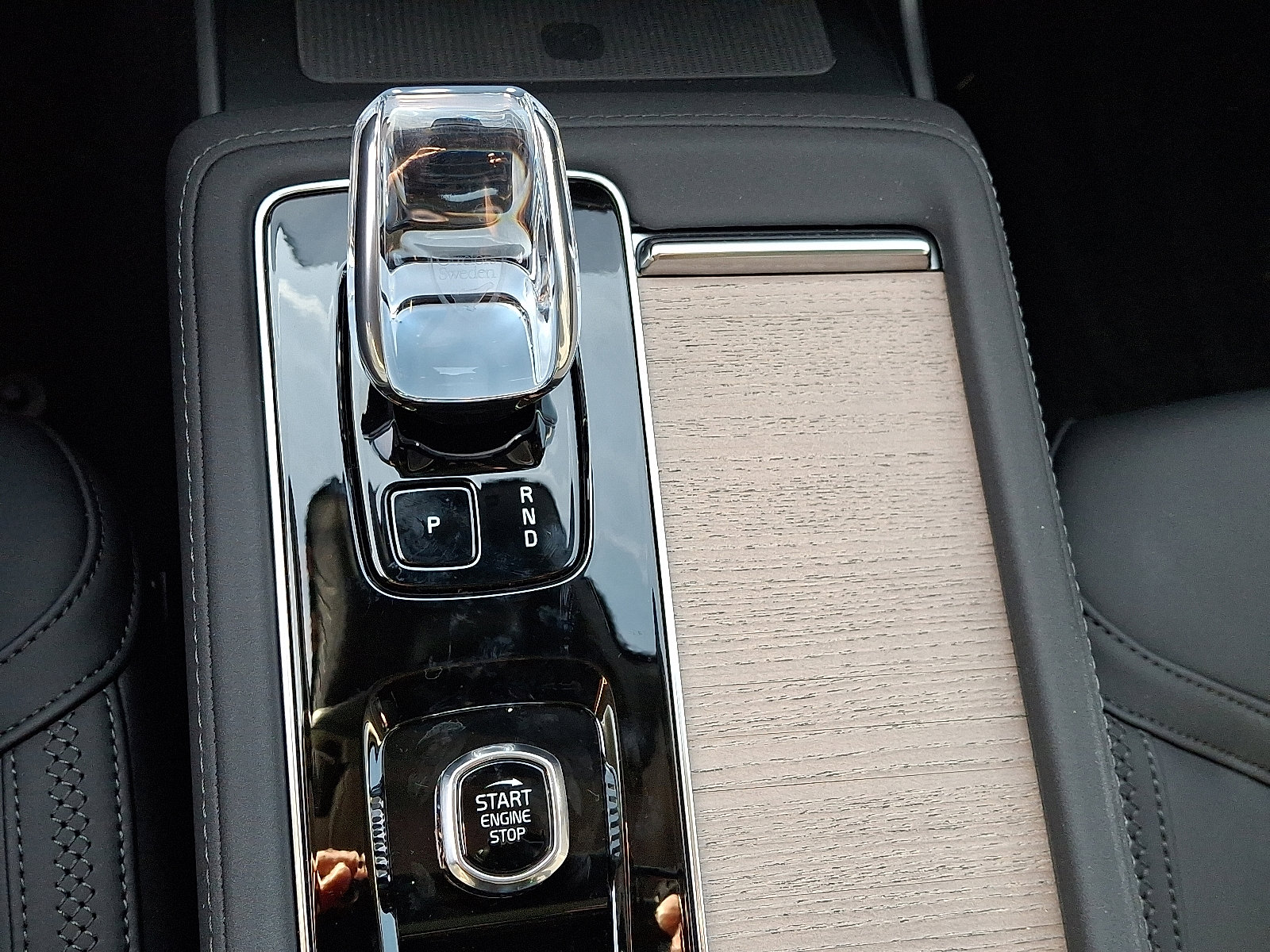 New 2026 Volvo XC90 B6 Plus image 11