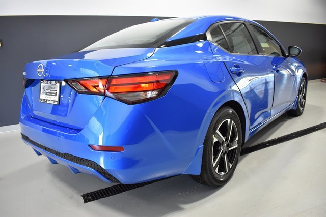 New 2025 Nissan Sentra SV image 8