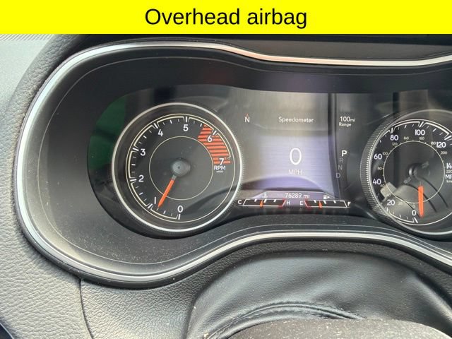 Used 2019 Jeep Cherokee Limited w/ Luxury Group AWD/4WD image 14