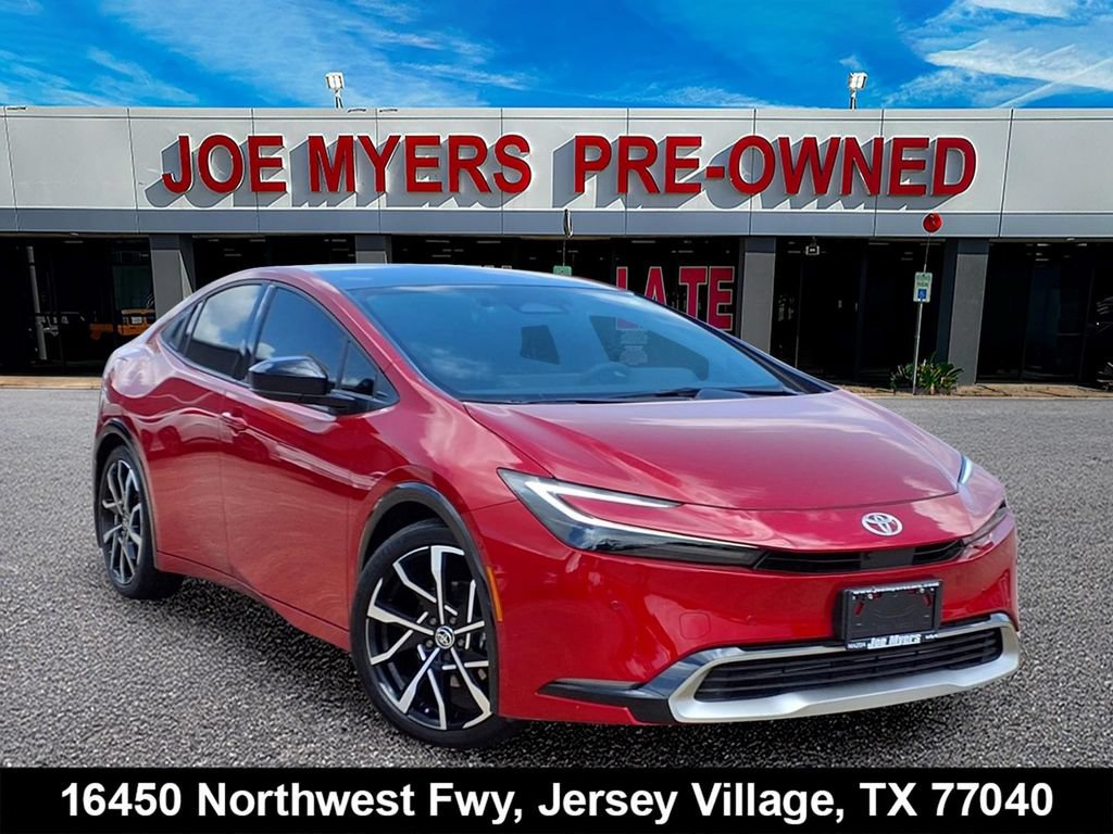 Used 2026 Toyota Prius Plug-In Hybrid w/ Limited Premium Package FWD image 1