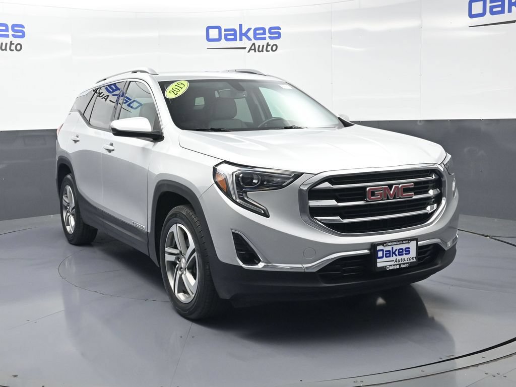 Used 2019 GMC Terrain SLT w/ Preferred Package AWD/4WD image 3
