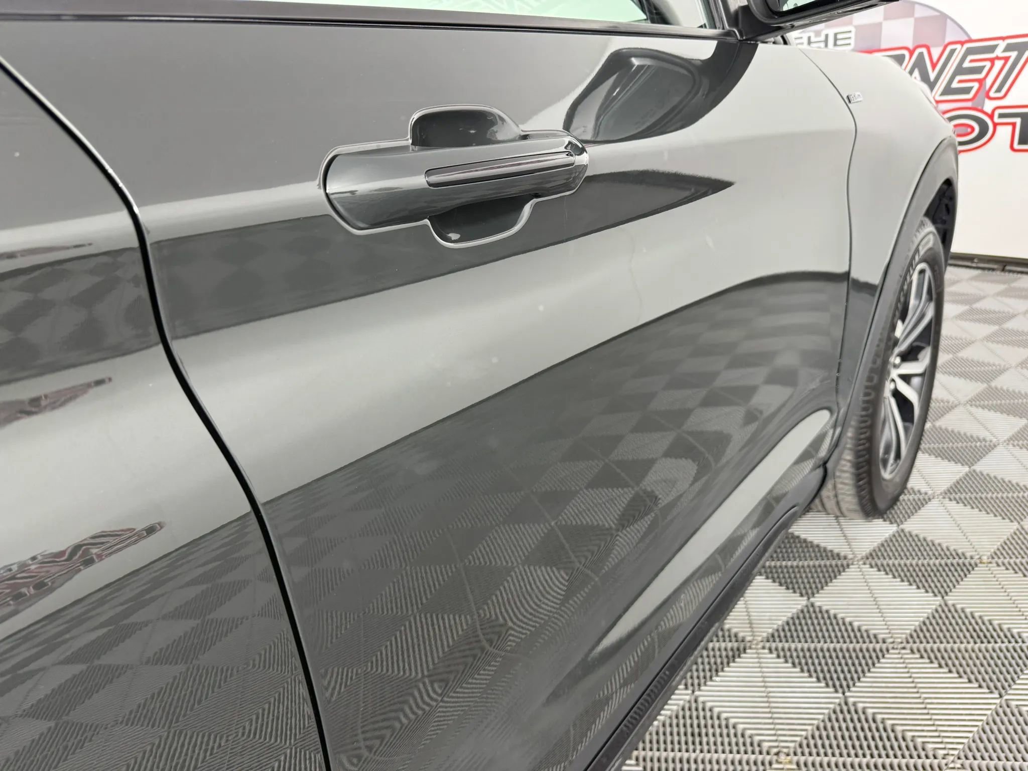 Used 2022 Ford Explorer ST-Line AWD/4WD image 31