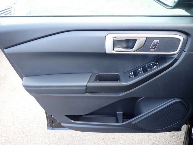 New 2025 Ford Explorer 4WD Police Interceptor image 16