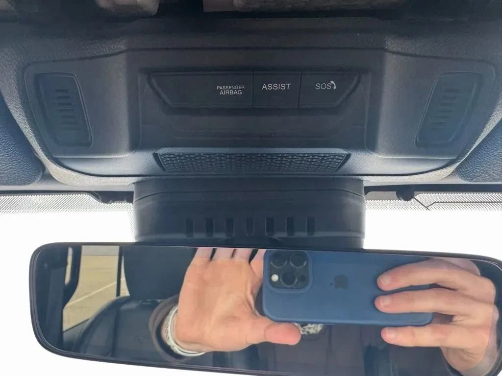 Used 2024 Jeep Wrangler Sahara w/ Technology Group image 23