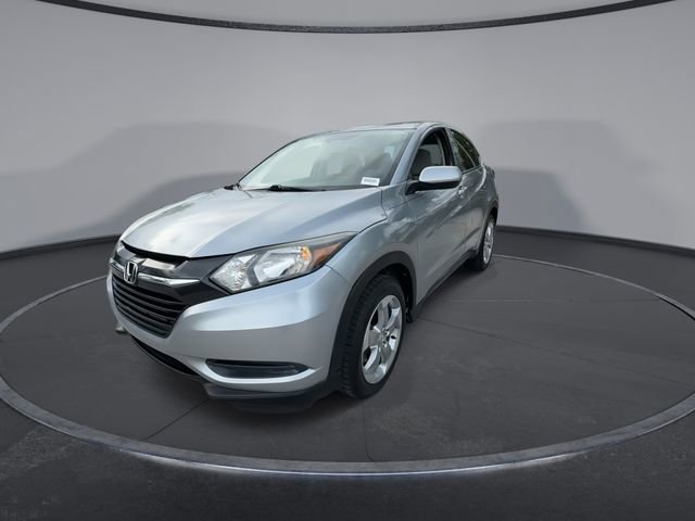Used 2017 Honda HR-V LX image 3