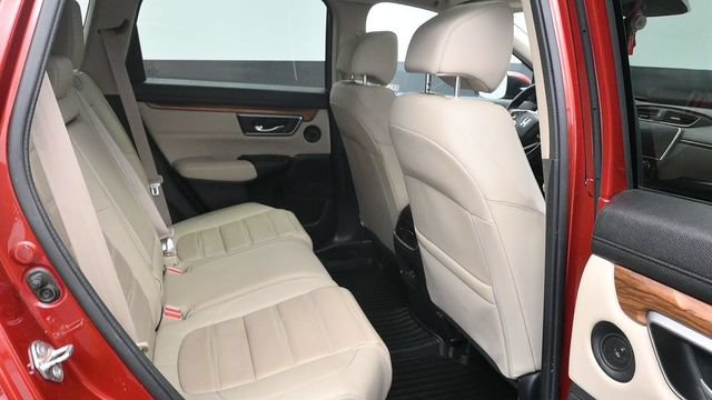 Used 2018 Honda CR-V Touring image 11