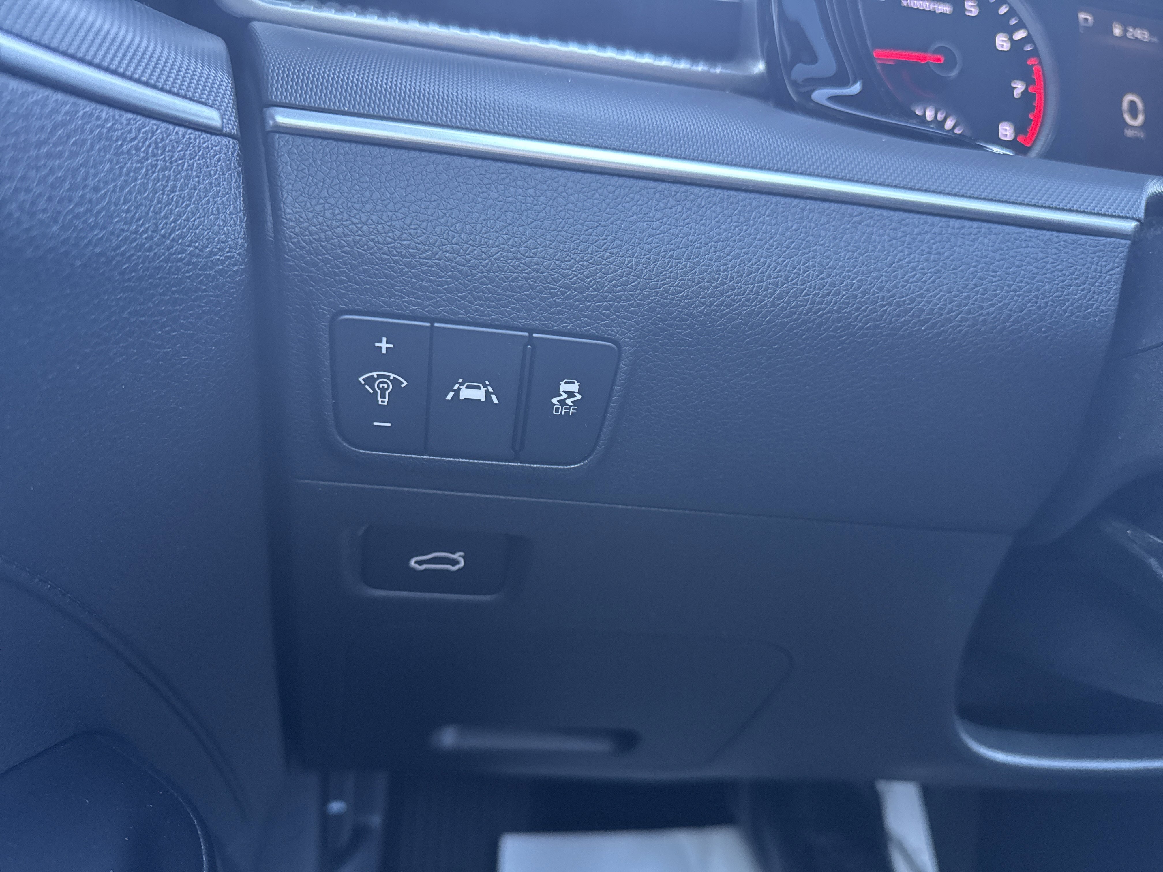 Used 2022 Kia K5 GT-Line w/ GT-Line FWD Premium Package image 17