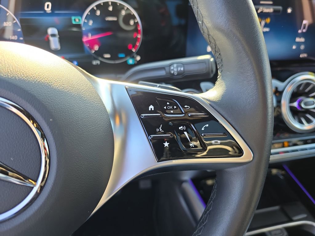 Certified 2025 Mercedes-Benz GLA 250 4MATIC image 28